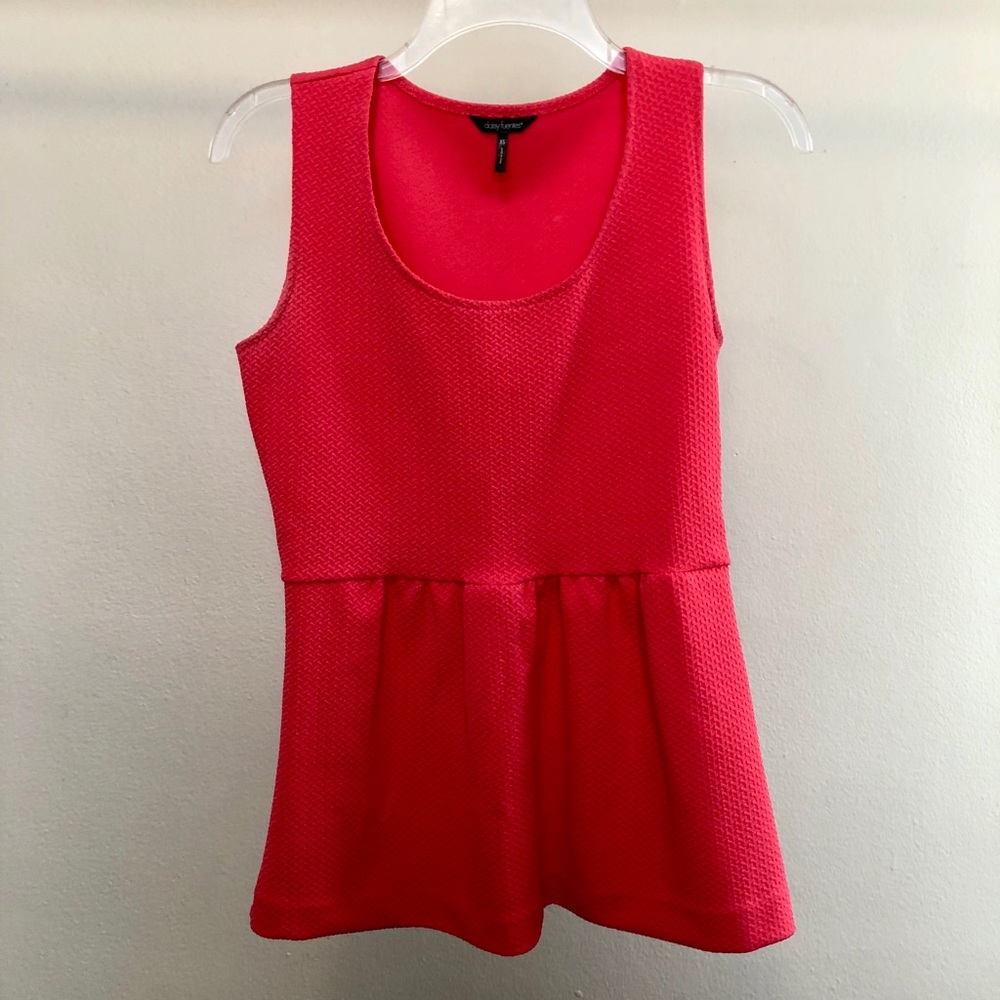 Daisy Fuentes Sleeveless Peplum Coral Top